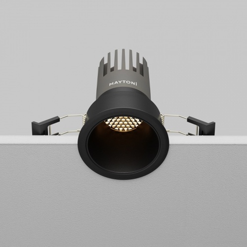 Встраиваемый светильник Maytoni Technical  DL116-10W-3K-B фото 3