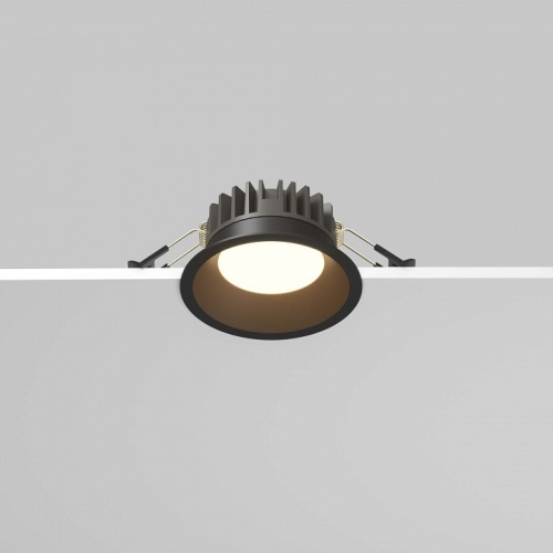 Встраиваемый светильник Maytoni Technical Okno DL055-10W2.7-3-4K-B фото 4 Встраиваемый светильник Maytoni Technical Okno DL055-10W2.7-3-4K-B фото 4