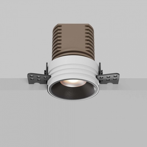 Встраиваемый светильник Maytoni Technical Mini DL059-7W3K-TRS-B фото 5 Встраиваемый светильник Maytoni Technical Mini DL059-7W3K-TRS-B фото 5