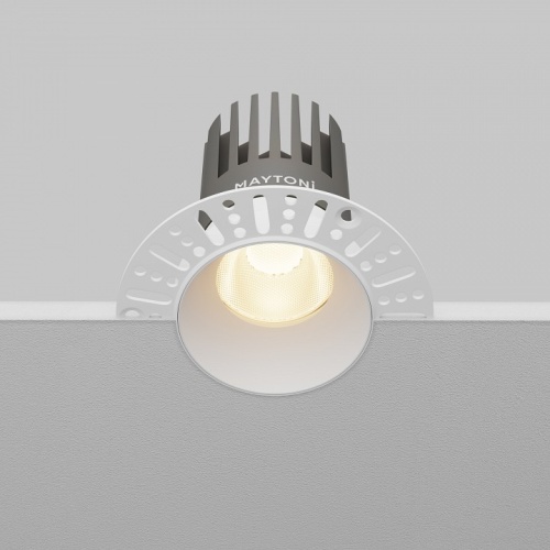 Встраиваемый светильник Maytoni Technical Dip DL121-15W-3K-TRS-W фото 4 Встраиваемый светильник Maytoni Technical Dip DL121-15W-3K-TRS-W фото 4