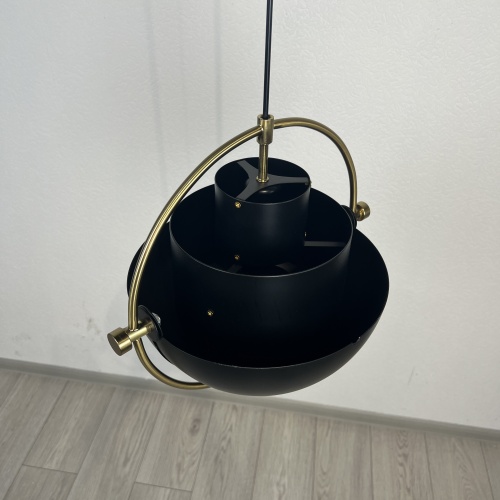 Подвесной светильник Louis Weisdorff Gubi Multi-lite Suspension Lamp Black фото 7 Подвесной светильник Louis Weisdorff Gubi Multi-lite Suspension Lamp Black фото 7