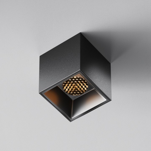Накладной светильник Maytoni Technical Alfa LED C064CL-5W2.7K-SQ-B фото 4 Накладной светильник Maytoni Technical Alfa LED C064CL-5W2.7K-SQ-B фото 4