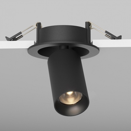 Встраиваемый светильник на штанге Maytoni Technical FOCUS LED C071CL-7W3K-B фото 5 Встраиваемый светильник на штанге Maytoni Technical FOCUS LED C071CL-7W3K-B фото 5