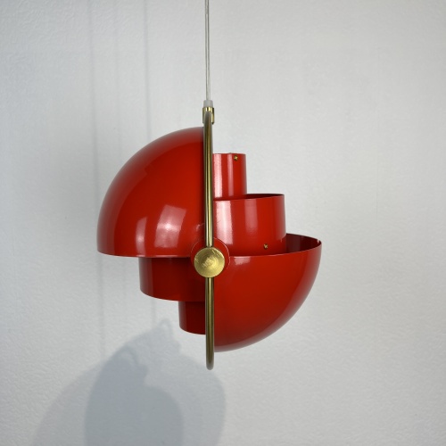 Подвесной светильник Louis Weisdorff Gubi Multi-lite Pendant Red фото 6 Подвесной светильник Louis Weisdorff Gubi Multi-lite Pendant Red фото 6