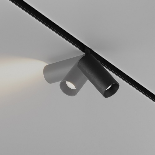 Накладной светильник Maytoni Technical Focus LED TR032-4-5WTW-M-DSZ-B фото 4 Накладной светильник Maytoni Technical Focus LED TR032-4-5WTW-M-DSZ-B фото 4