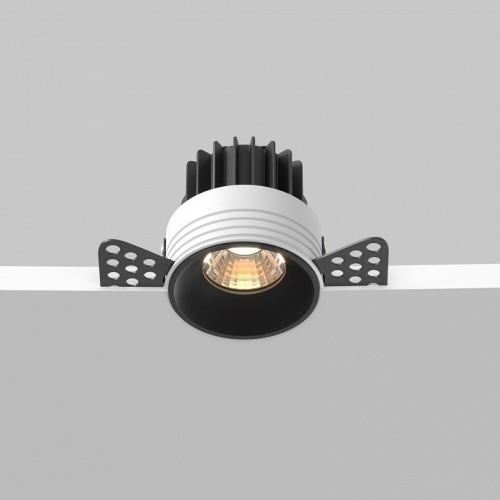 Встраиваемый светильник Maytoni Technical Round DL058-7W3K-TRS-B фото 6
