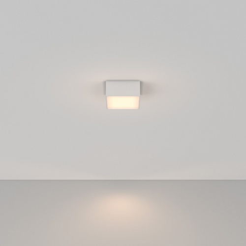 Накладной светильник Maytoni Technical Zon C032CL-12W3K-SQ-W фото 2 Накладной светильник Maytoni Technical Zon C032CL-12W3K-SQ-W фото 2