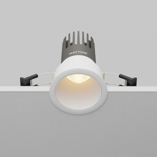 Встраиваемый светильник Maytoni Technical DL116-10W-3K-W фото 4 Встраиваемый светильник Maytoni Technical DL116-10W-3K-W фото 4