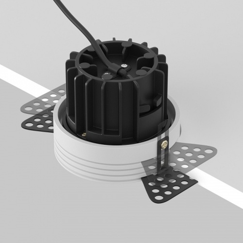 Встраиваемый светильник Maytoni Technical Round DL058-12W4K-TRS-B фото 2