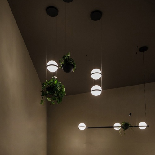 Реечный подвесной светильник PALMA Wall lamp 3 шара + 1 вазон горизонтальная фото 3 Реечный подвесной светильник PALMA Wall lamp 3 шара + 1 вазон горизонтальная фото 3