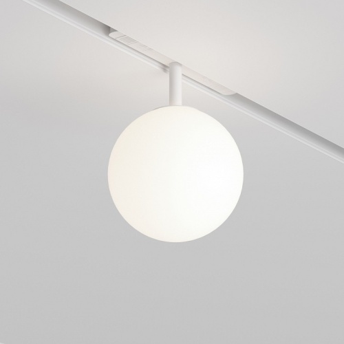 Светильник на штанге Maytoni Technical Luna TR038-4-5WTW-DD-W фото 3 Светильник на штанге Maytoni Technical Luna TR038-4-5WTW-DD-W фото 3