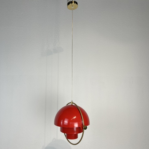 Подвесной светильник Louis Weisdorff Gubi Multi-lite Pendant Red фото 2 Подвесной светильник Louis Weisdorff Gubi Multi-lite Pendant Red фото 2