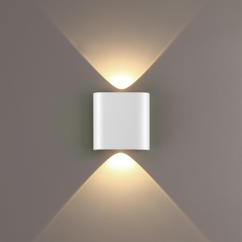 ODEON LIGHT 7192/2WL HIGHTECH ODL27 Настенный светильник белый/металл IP20 LED 2W 3000K 220V MAGNUM